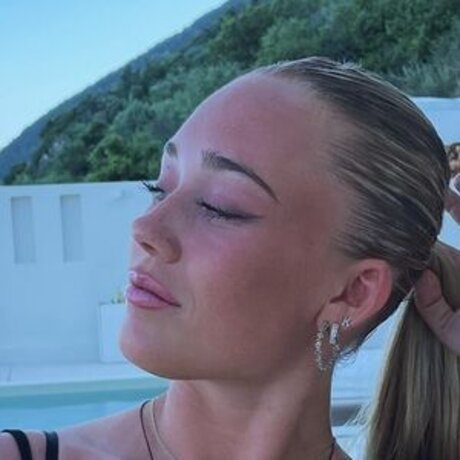 Julie Jorde pornstar exclusive images