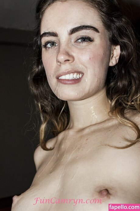 Femdom Mistress naked star photos