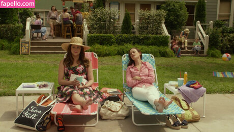 Alexis Bledel model hot pictures