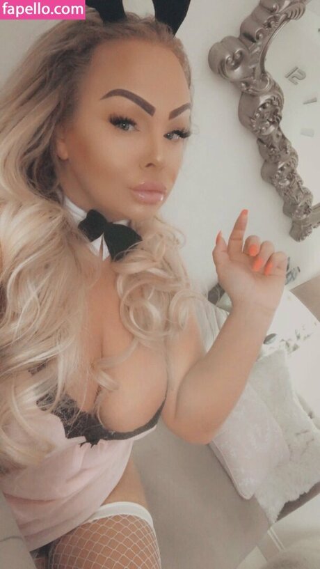 Mercedes Twitter Milf xxx pornstar galleries