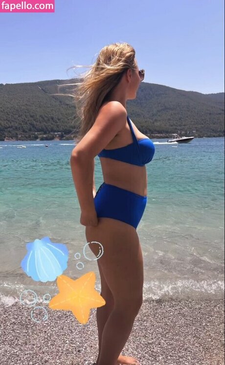 donacsgo star naked picture