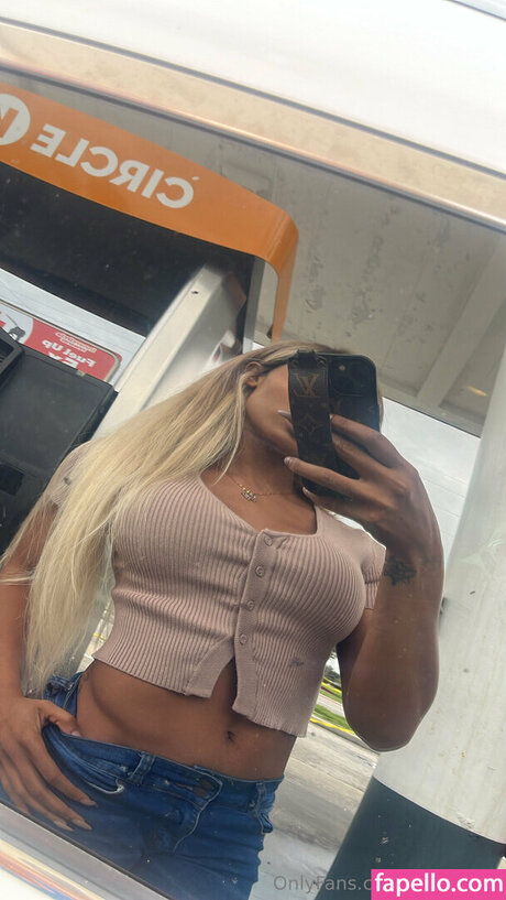 Mara Sade perfect actress galleries