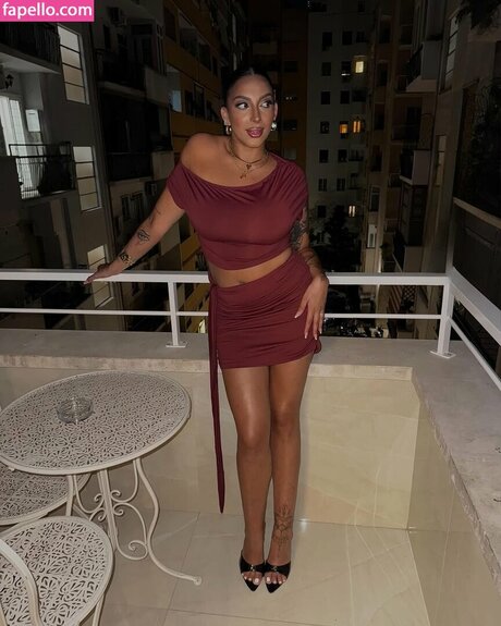 Debora Bloise pornographic model image