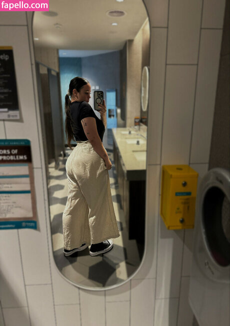 maddiewort_ nice actress pics