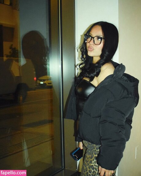 Aracelyanahiii pornographic actress picture