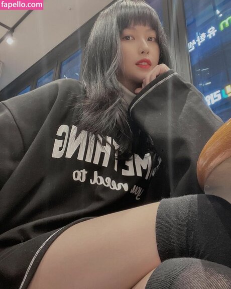 Go Mal Sook free star pictures