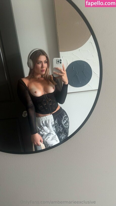 Ambertantrika pornstar art picture