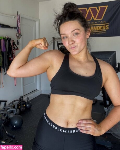 Izzy Moreno star picture