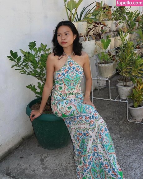 ThaiAndFrench naked model photo