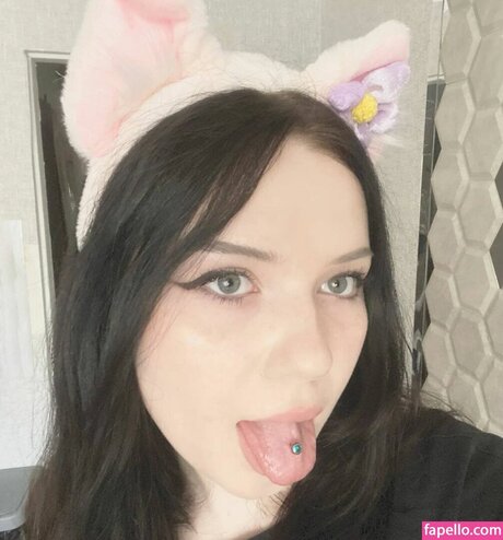 ThuBoppre pornstar erotic picture