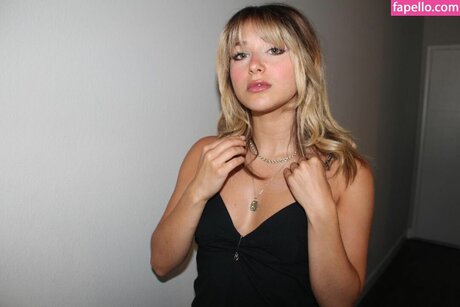 Katsiaryna Kavaleva beautiful model image