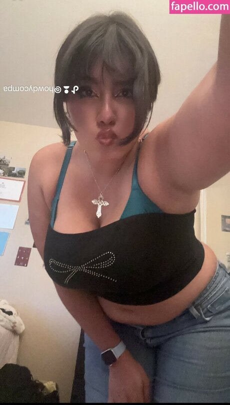 Howdycompa model nudes picture