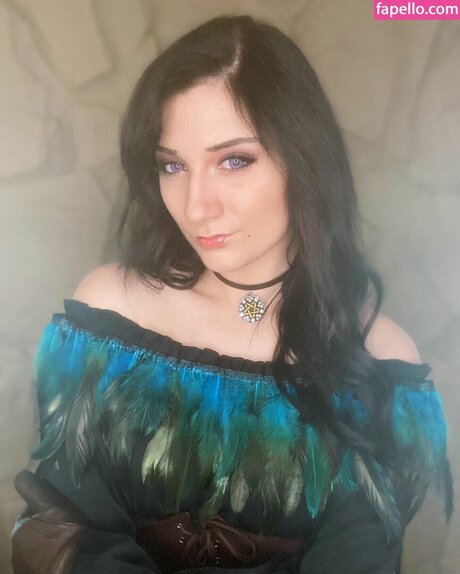 Brizzy Voices pretty actress photos