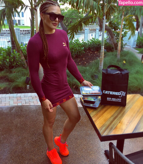 Christina Hammer model top images