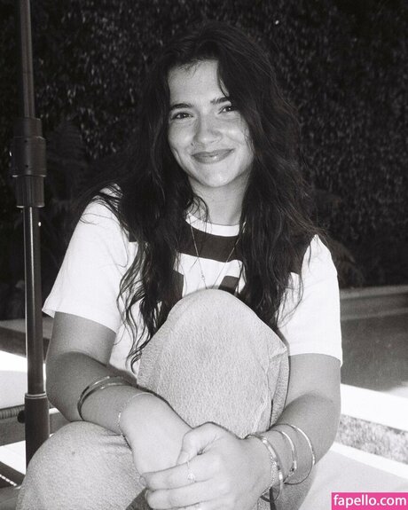 Alexis Jayde Burnett actress pics