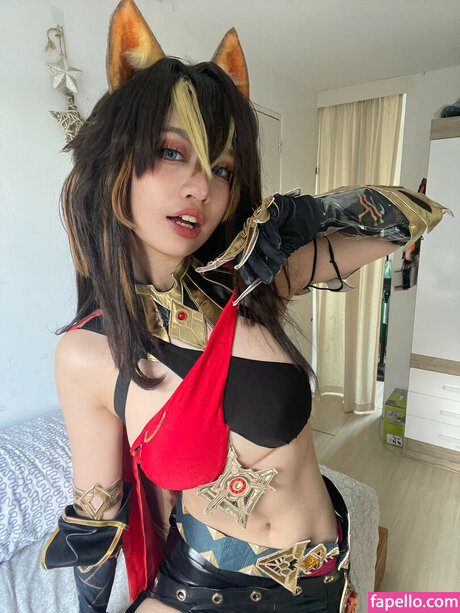 Kettsley star erotic image