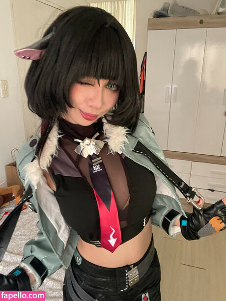 Kettsley hd pornstar image