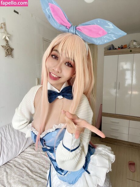 Kettsley high quality actress photos