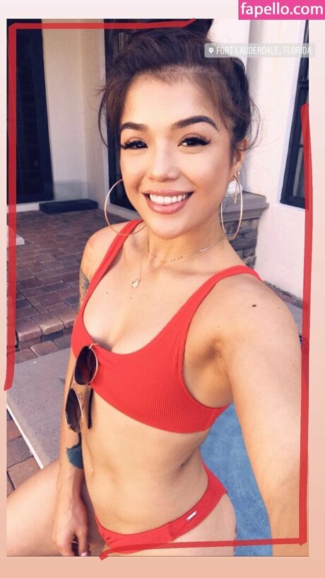 Tracy Cortez star art img