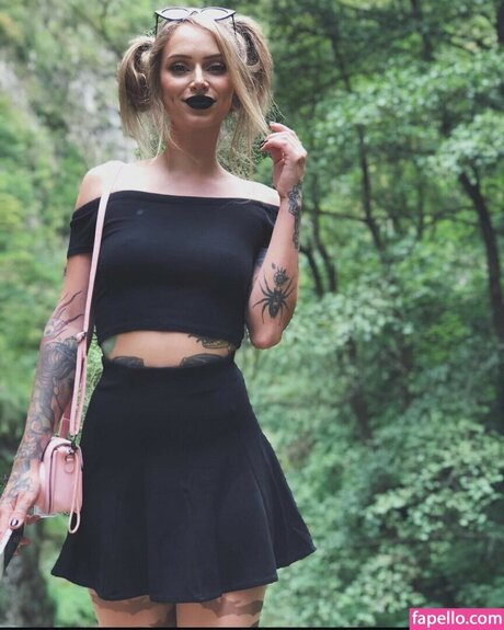 Emma Olofsson pornstar free photo