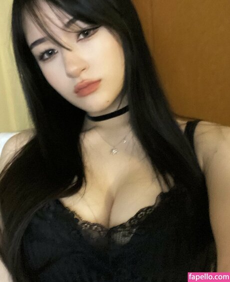 Timuko model porn pics