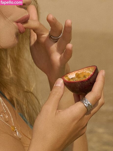 Atanasova Lera model hot pics