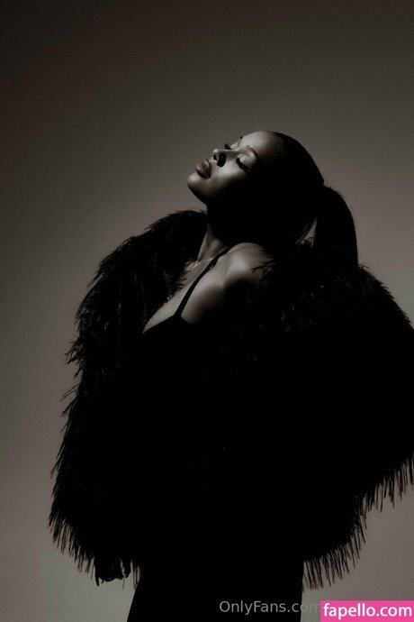 susiestone top star pics