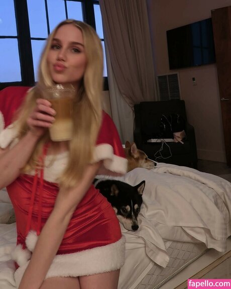 Colette Cherry high quality model pictures