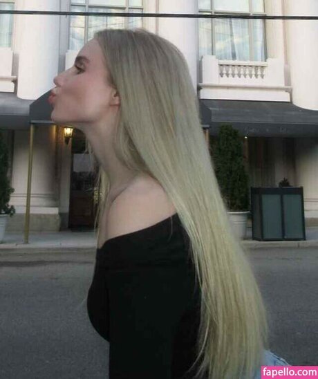 Colette Cherry nudes star archive