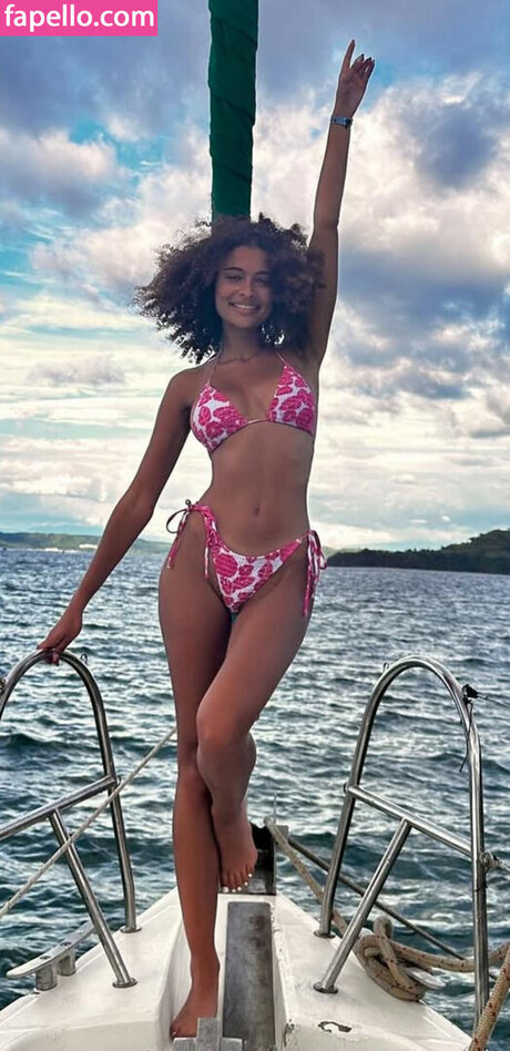 Gabby Lana star hot img