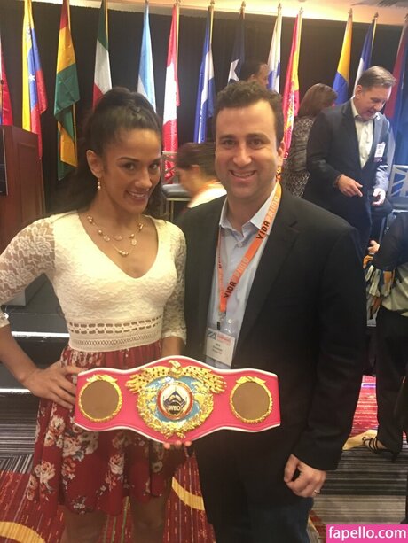 Amanda Serrano model naked images