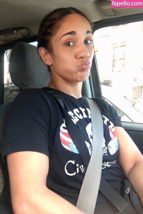 Amanda Serrano star high quality img