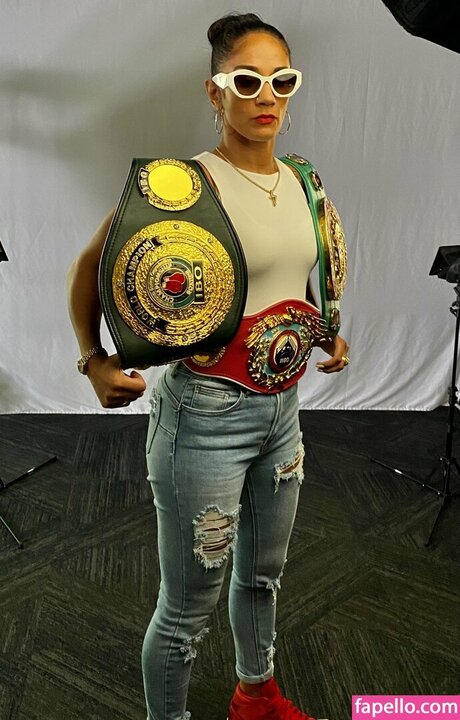 Amanda Serrano free model photo