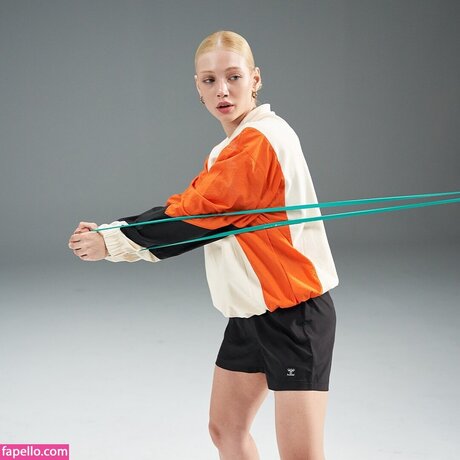 milf thick onlyfans sexy naked pic