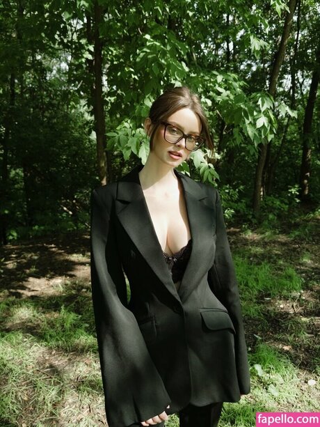 Shashka U pretty pornstar photo