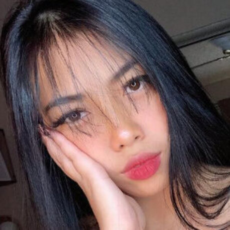 Samantha Salonga model gallery