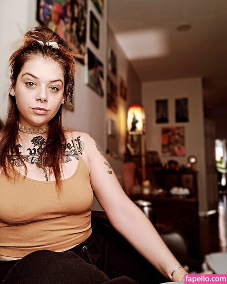 Hoodieninja sex model galleries