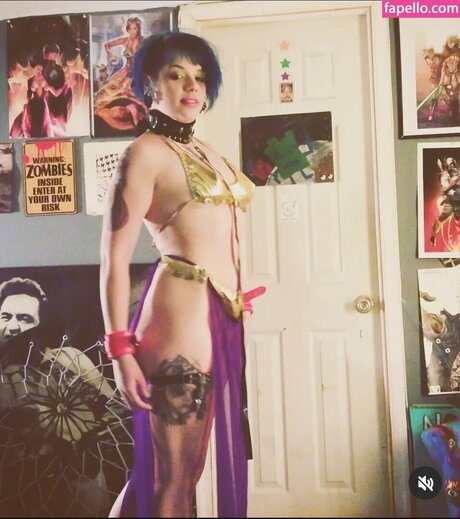 Hoodieninja sexy pornstar photos