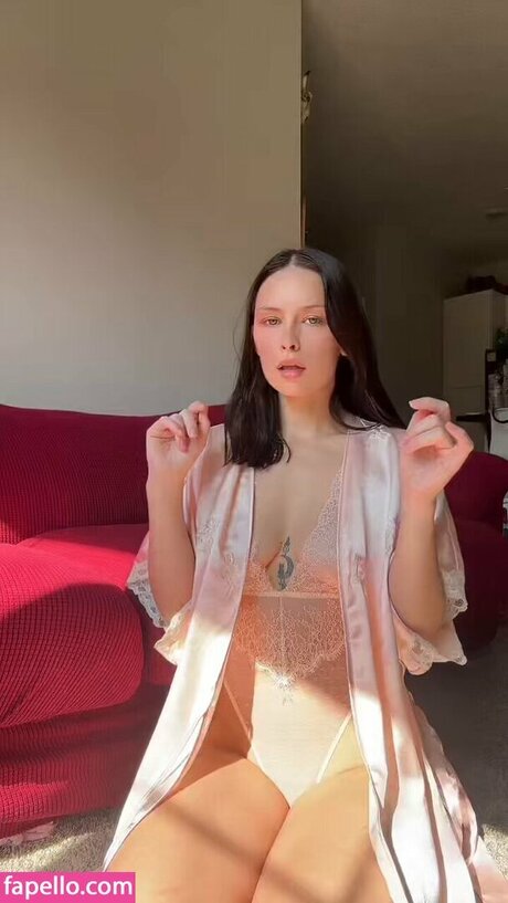 Eve Gladden beautiful pornstar pictures