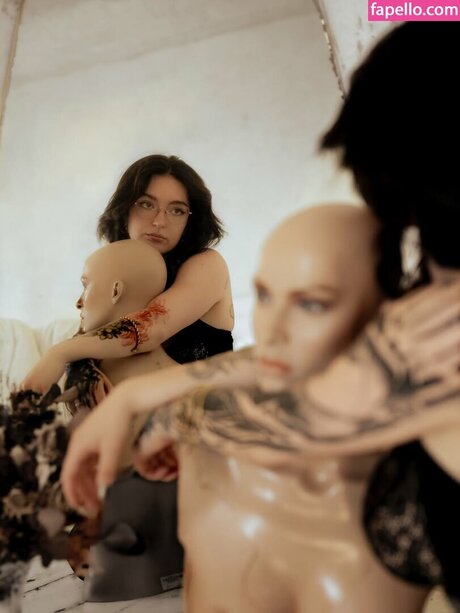 Kiras note model perfect galleries