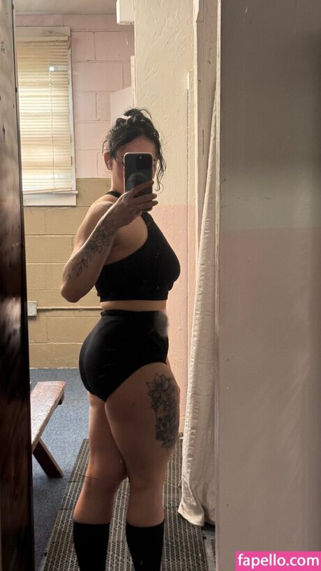 Kingandrea pornstar adult img