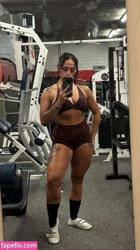 Kingandrea nude pornstar gallery