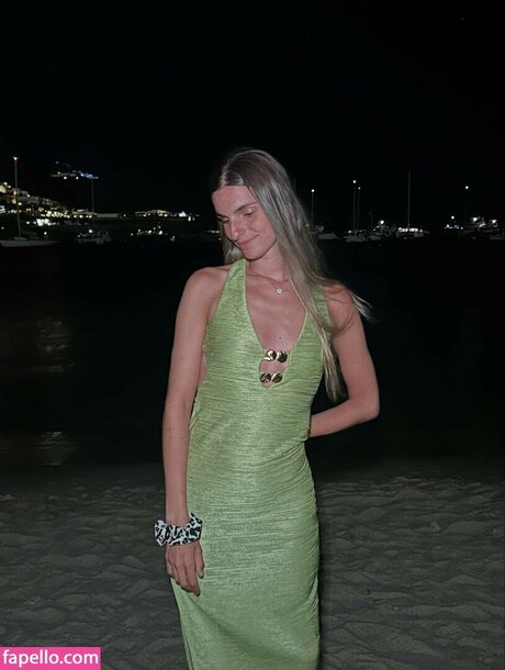 Thea GS nudes model gallery