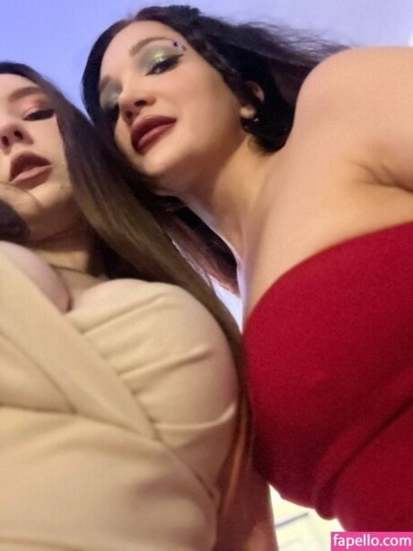 Bianca Fillion star art pic