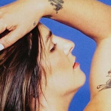 The Beaches exclusive model galleries