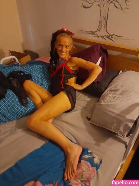 Melinda Noutch art pornstar photos