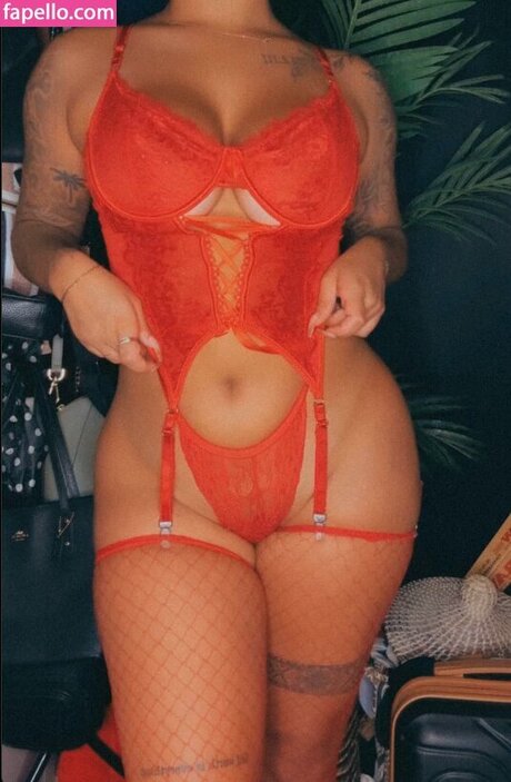 Brooke Barron model porn archive