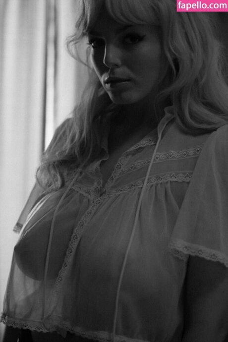 Morgan Cozzi free pornstar archive