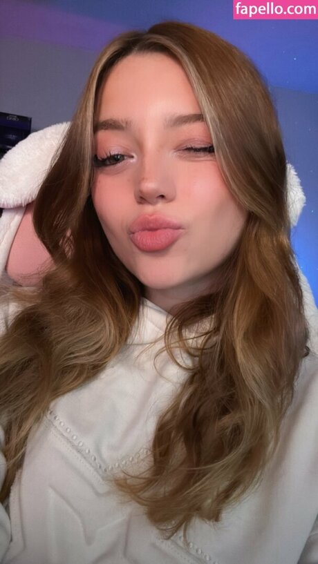 Nataliamx high quality actress picture