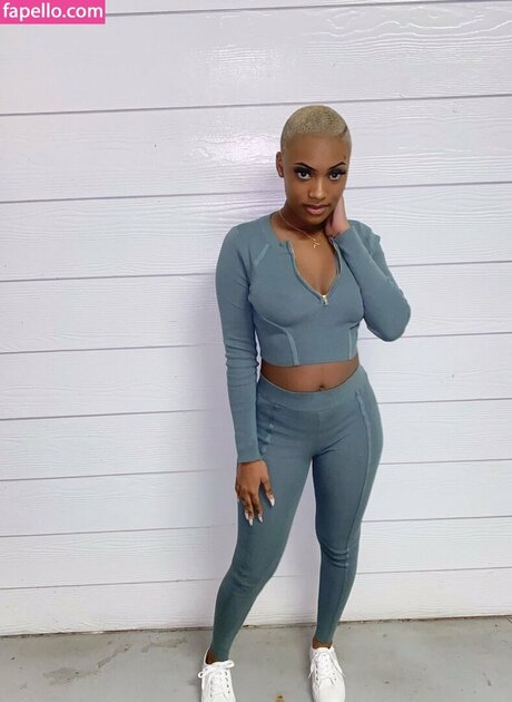 paiiigee model nude images